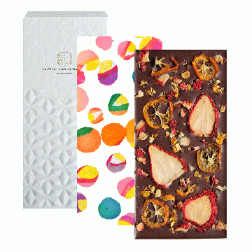 【季節のチョコレート】金柑と苺のダークチョコレート
